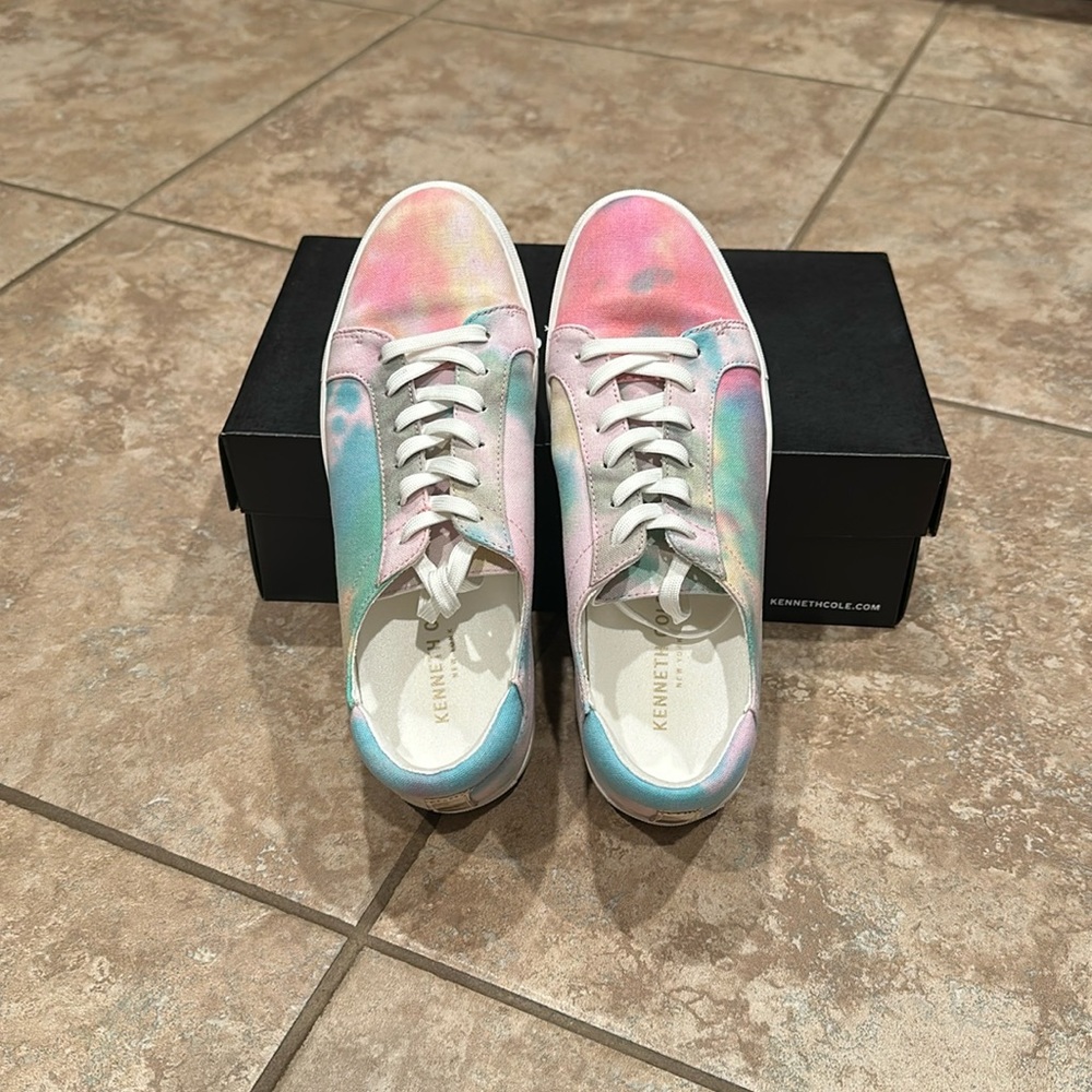 Kenneth Cole Rainbow Multi Tennis Shoes